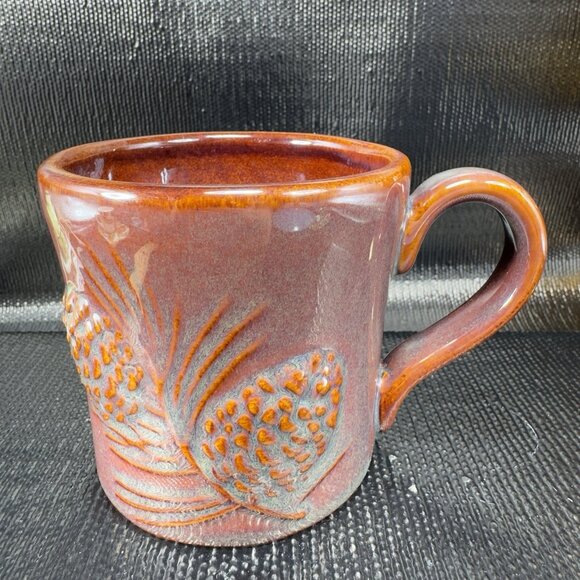 Big Sky Carvers Fusion Pinecone Coffee Mug Cup Brown Heavy Glaze Ceramic Single - Picture 1 of 9